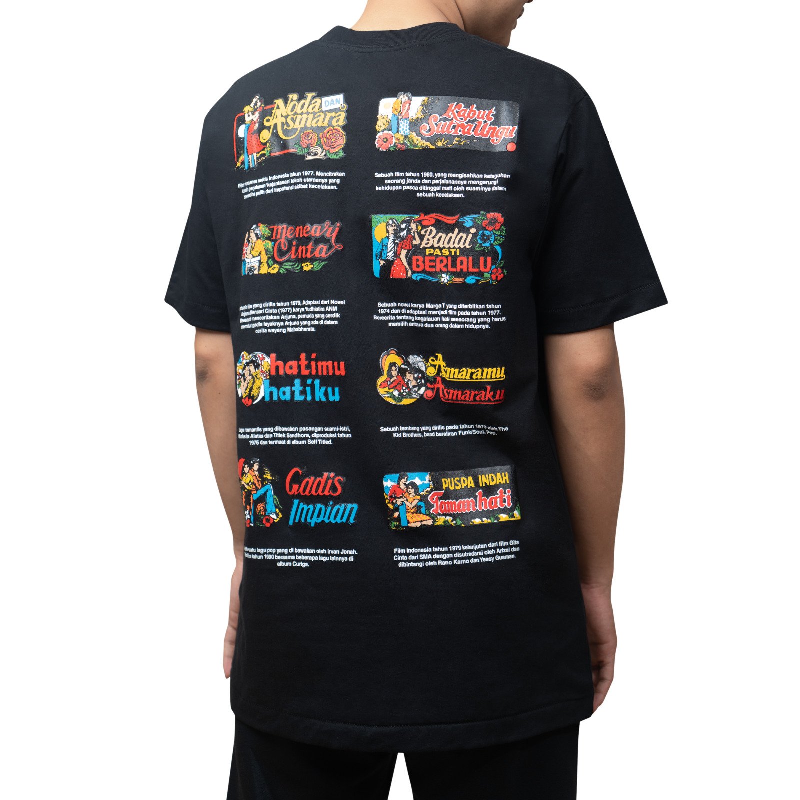 GRAFIS NUSANTARA STICKER ROMANTIS BLACK SHORT TEE